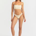 STRAIGHT NECK BRALETTE